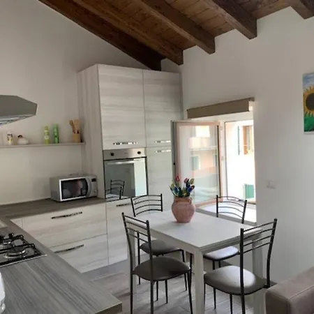 Casetta Al Portico, Relax E Tranquillita Porlezza